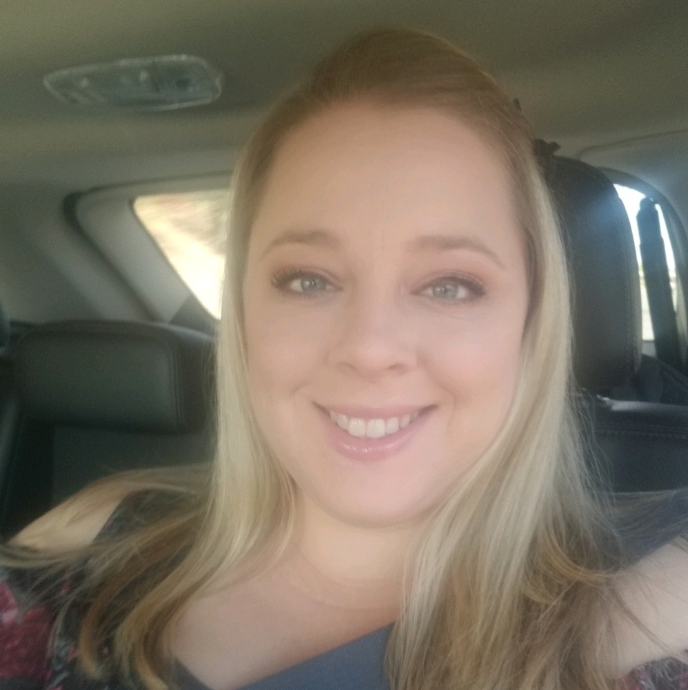 Meet your Posher, Amanda